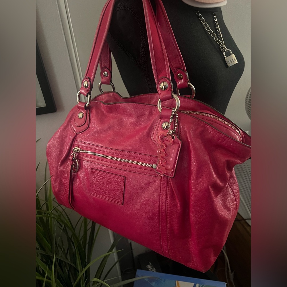 Coach Poppy Rocker Bag - Picture 13 of 16